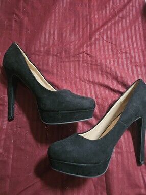 Bebe Classic Black Suede Platform High Heels - Women's Dress Pumps